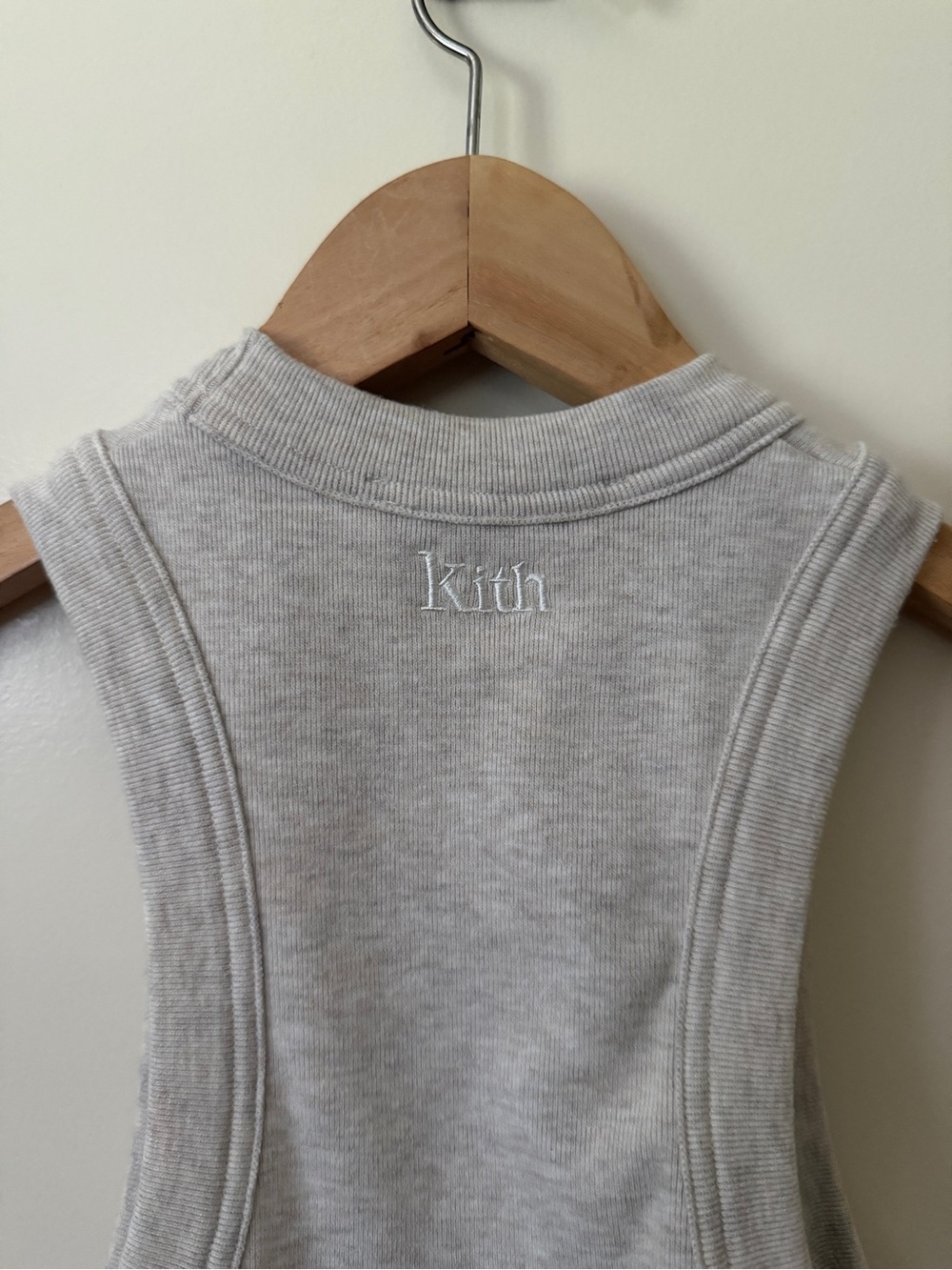 Kith Tank - Picture 4 of 4